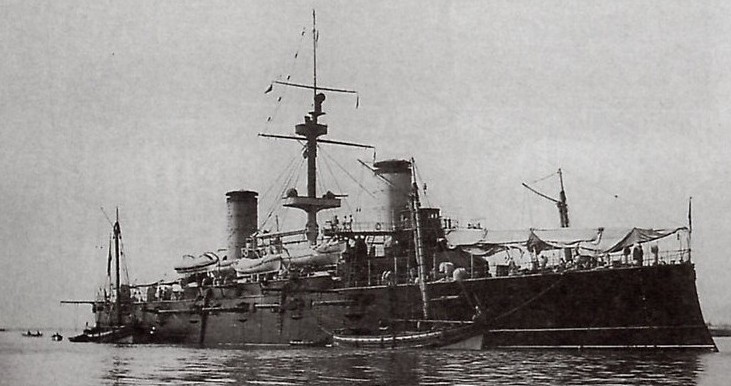 el Crist&oacute;bal Col&oacute;n en puerto. 