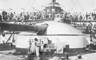 Ca&ntilde;&oacute;n de proa de  280 mm del Vizcaya