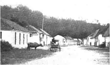 Calle principal de Agaña